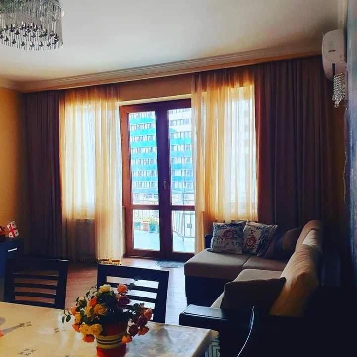 Batumi Appartments エクステリア 写真