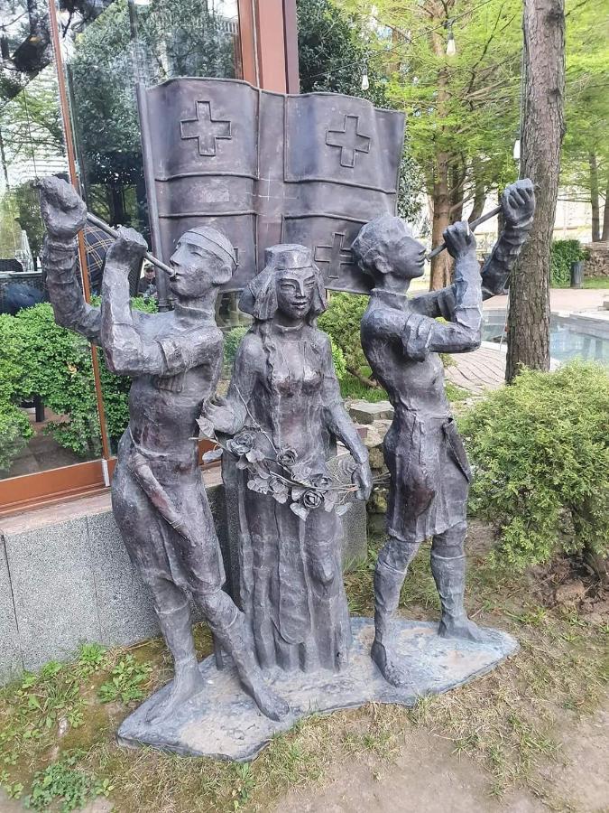 Batumi Appartments エクステリア 写真